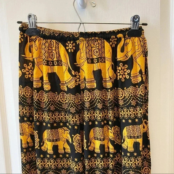 Balloon Leg Flowy Draped Harem Pants Joggers Black Gold Elephant Print Size XS/S - Picture 10 of 16